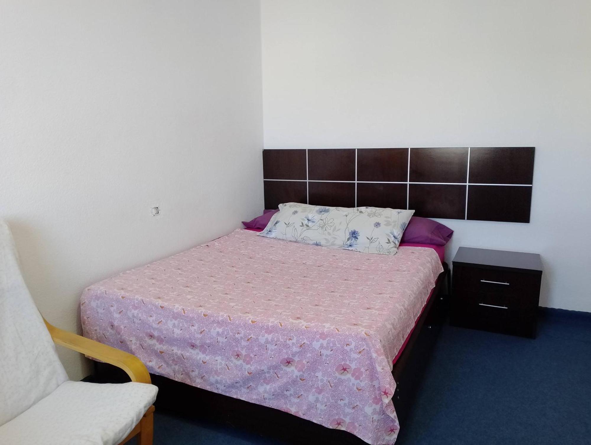 Habitación en casa particular Privada Comoda Centro Vialia Estacion De Tren Maria Zambrano Y Tambien Cerca A La Playa Málaga